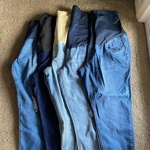 5 pairs of maternity jeans size XL